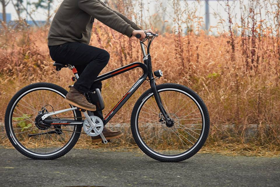 Airwheel R8 mountain electric bike