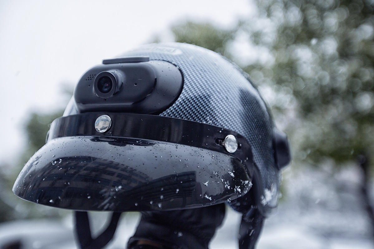 Airwheel C6 smart helmet